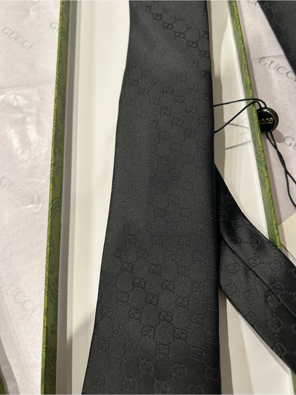 Gucci Black Silk Jacquard Men's Tie - Picture 4 of 4
